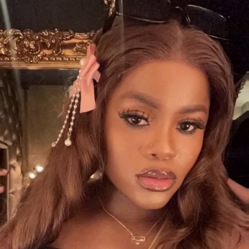 Meet your Posher, Isobel